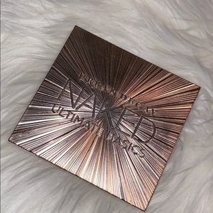 Urban Decay Naked Ultimate Basics Palette